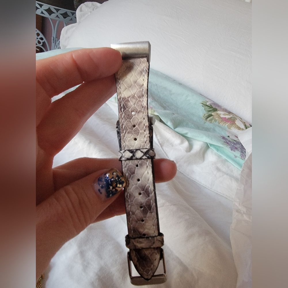 Charge 4 Python Replacement Strap - Picture 2 of 8